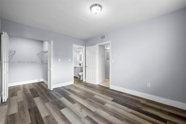Building Photo - 2028 SW 103rd Ct