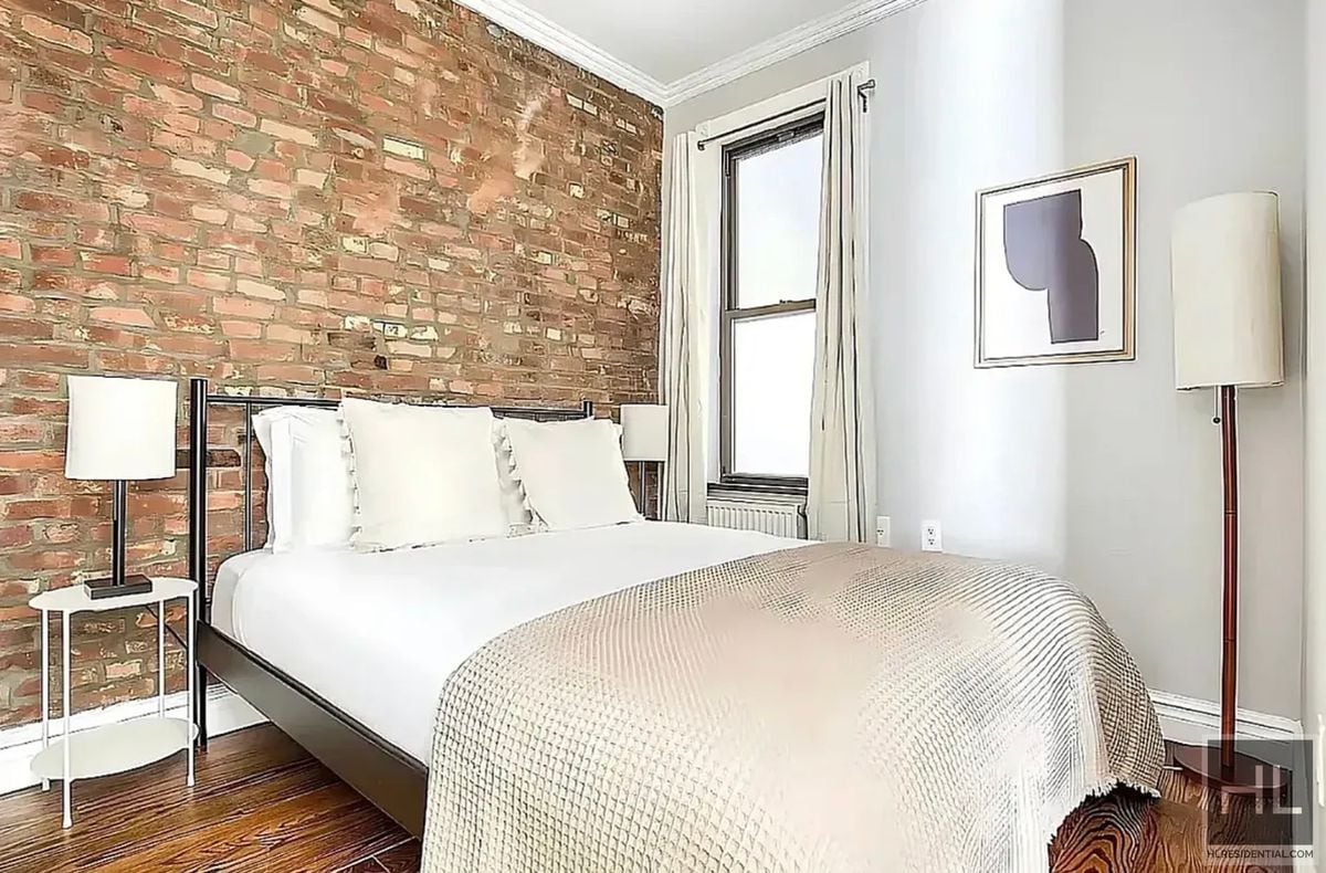 Building Photo - Stanton Street