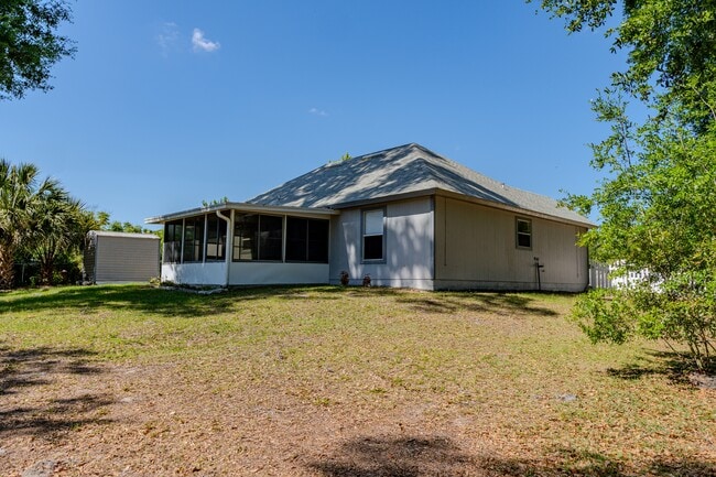 Building Photo - 1011 Shayler Ave