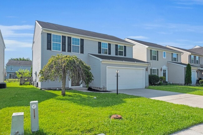 Building Photo - Goshen- 3bed 2.5 bath home ready for the summer cookouts