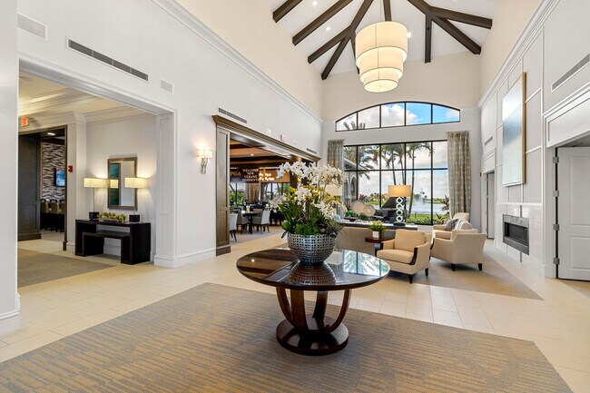 Building Photo - 9204 SW Arco Wy