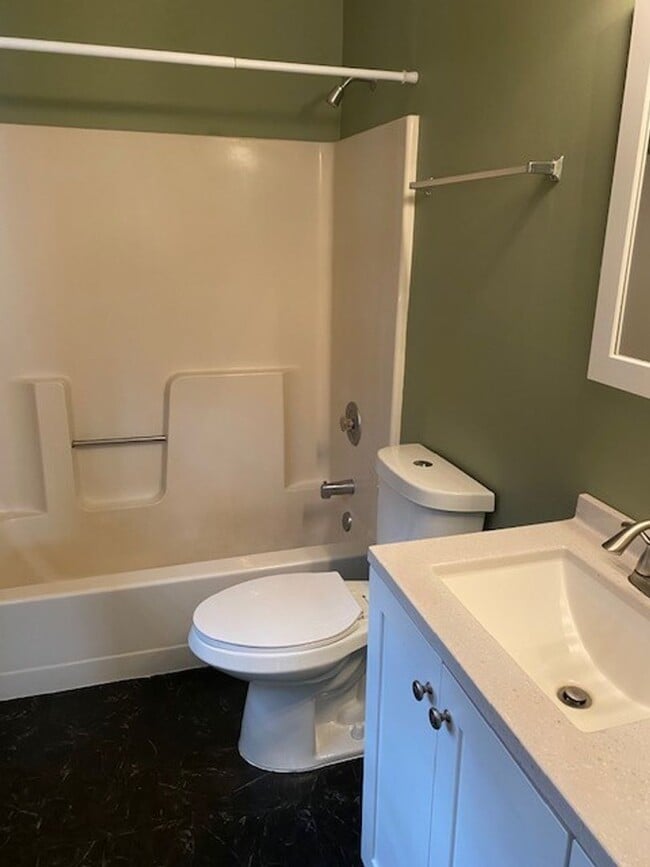 Building Photo - 4 Bedrooms, 2 Bathrooms Single Family Home in Baxter, MN 2 car garage, on a large corner lot