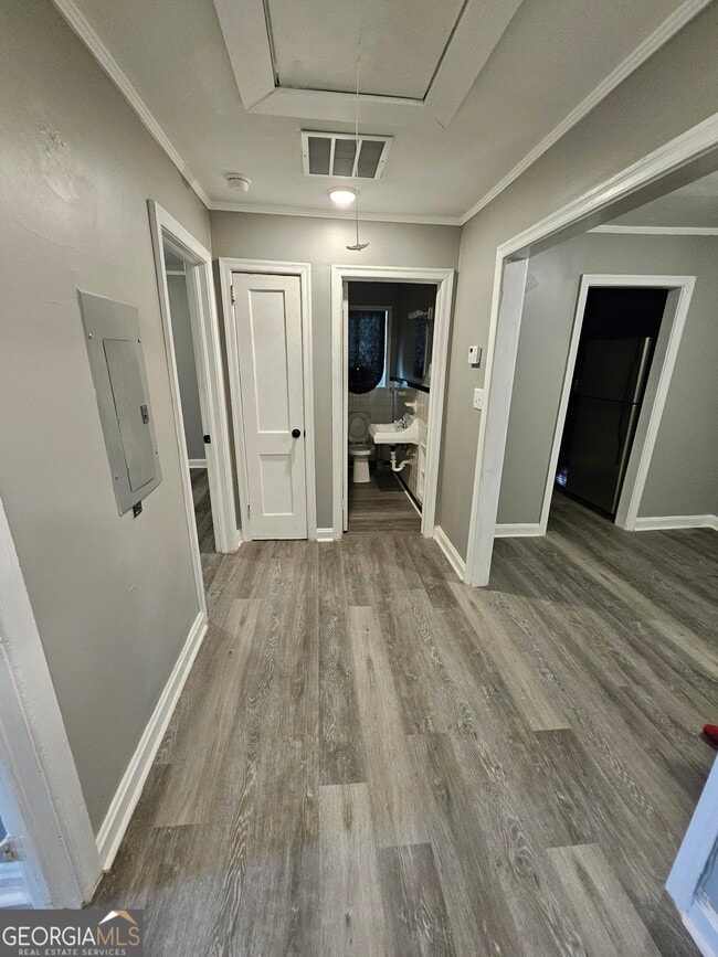 Building Photo - 521 Meriwether St