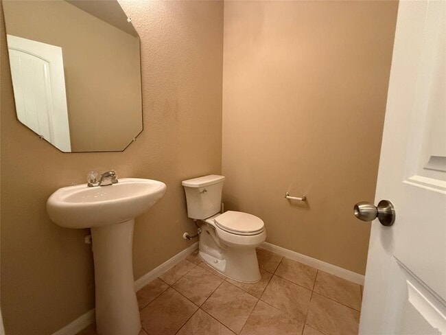 Building Photo - 503 Libani Ln