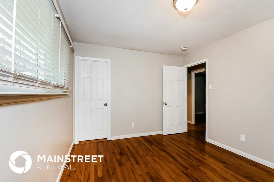 Building Photo - 1517 Ville Rosa Ln