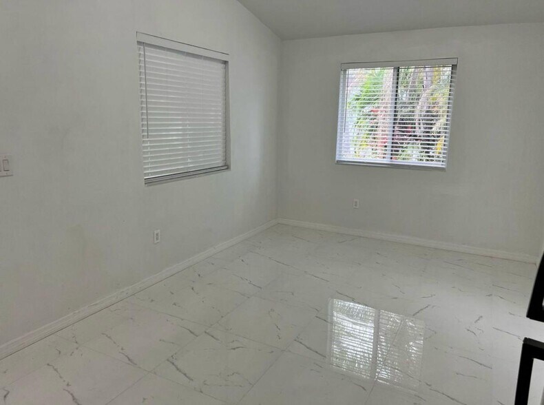 Building Photo - 14232 SW 168th St