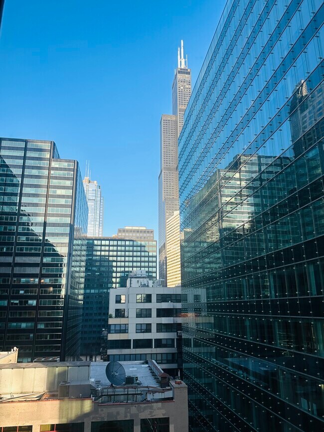 Building Photo - 125 S Jefferson St