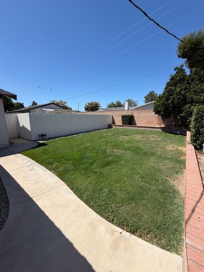 Building Photo - 2979 Amarillo Ave