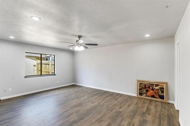 Building Photo - 3002 Rockett Dr