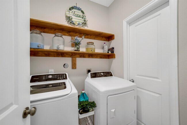 Building Photo - 21306 Blue Tuna Dr