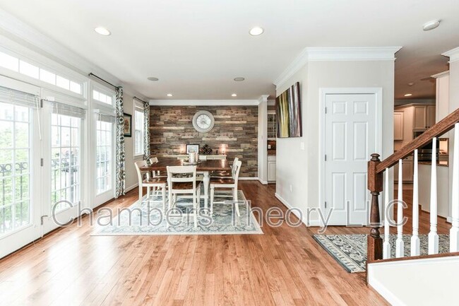 Building Photo - 1769 Moultrie Terrace NE
