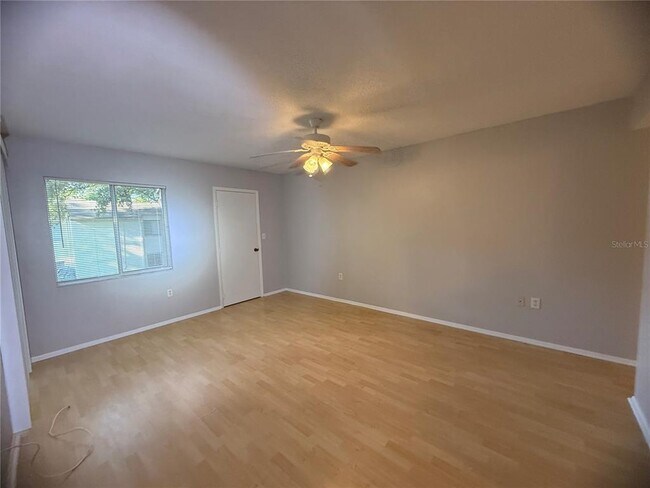 Building Photo - 208 Palmetto Ct