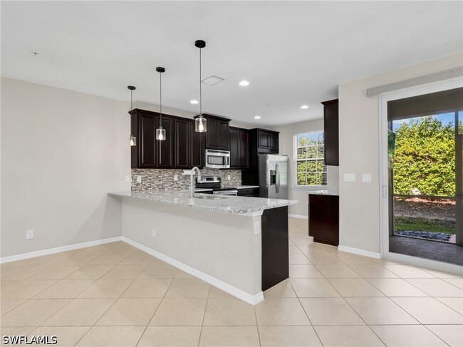Building Photo - 8540 Violeta St