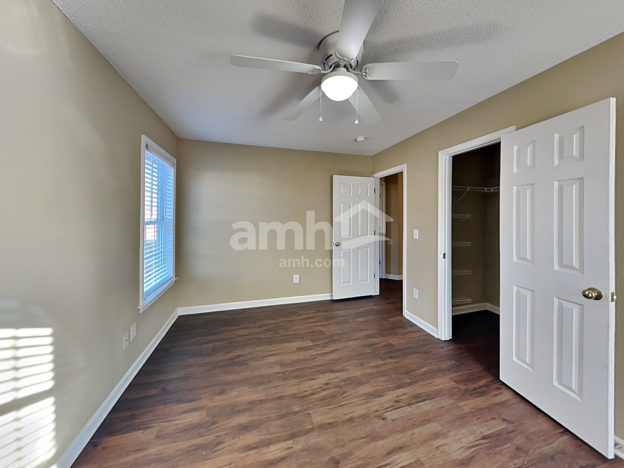 Building Photo - 433 Stoney Run Dr