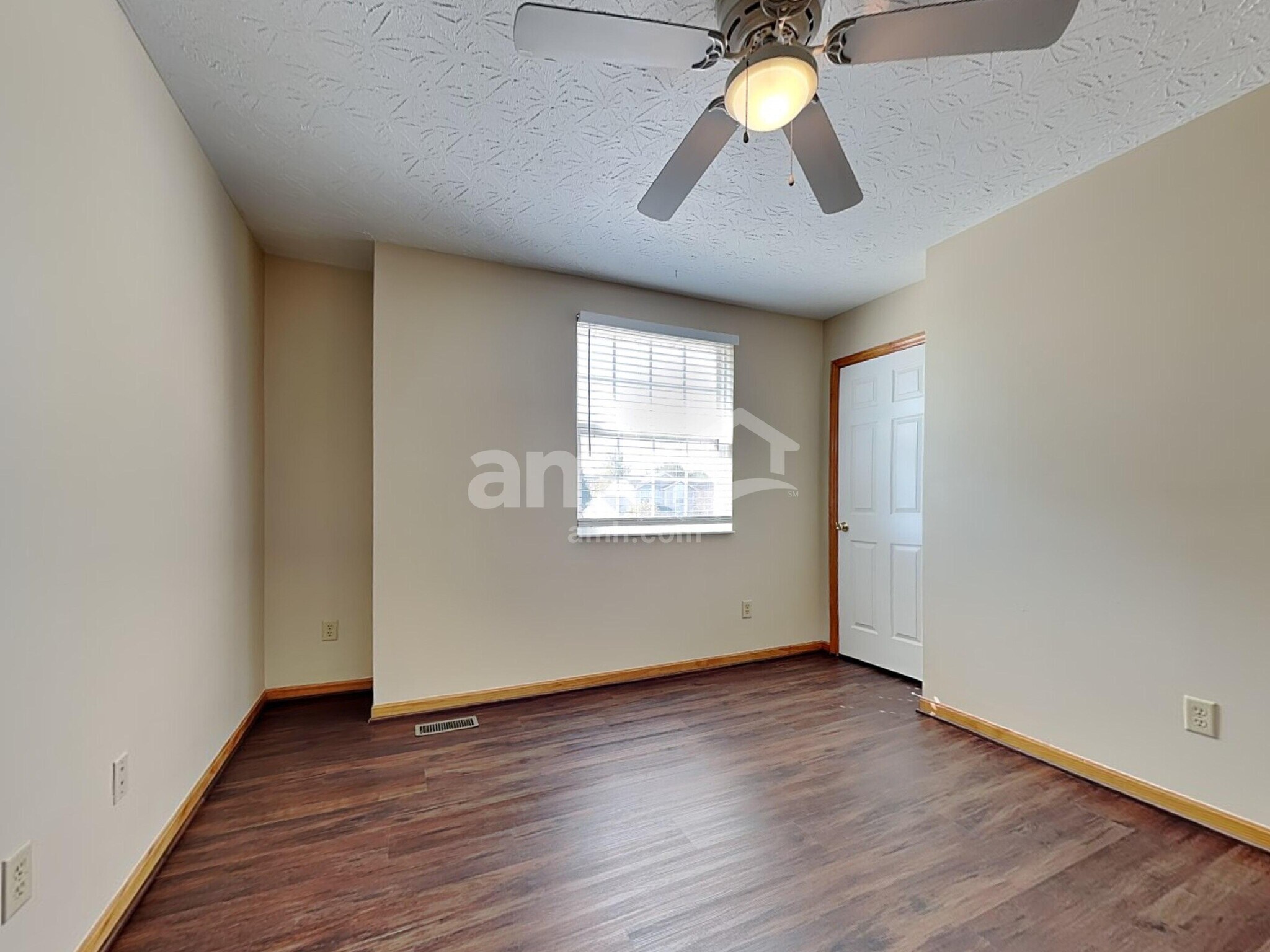 Building Photo - 942 Legacy Ct