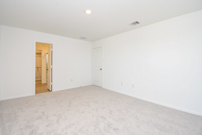 Building Photo - 6850 Flowering Ginger Ln