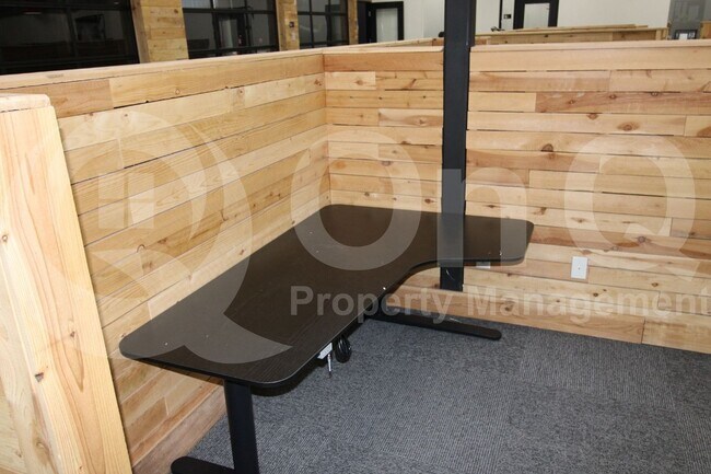 Building Photo - 11155 N 82nd Dr