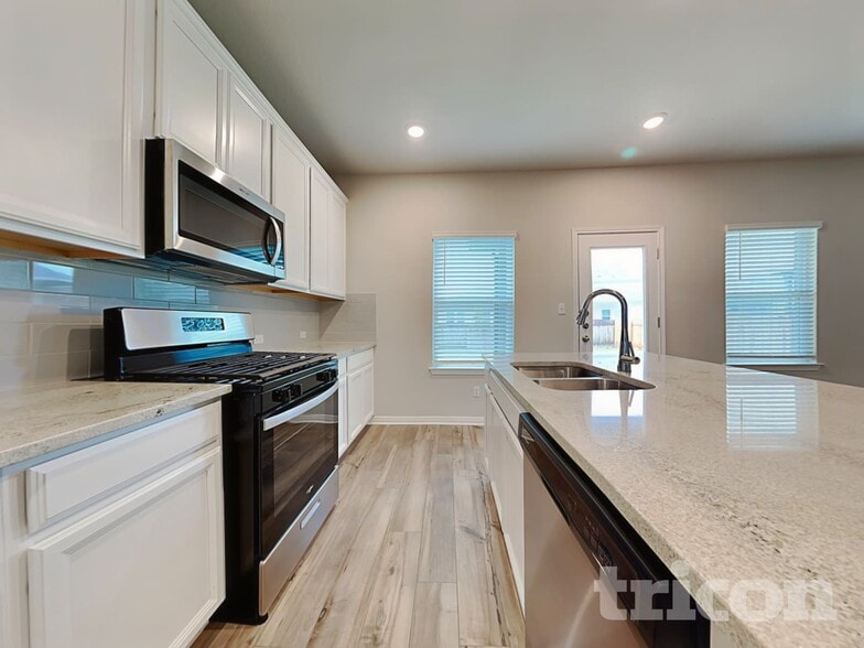 Building Photo - 11802 Copperstone Ave