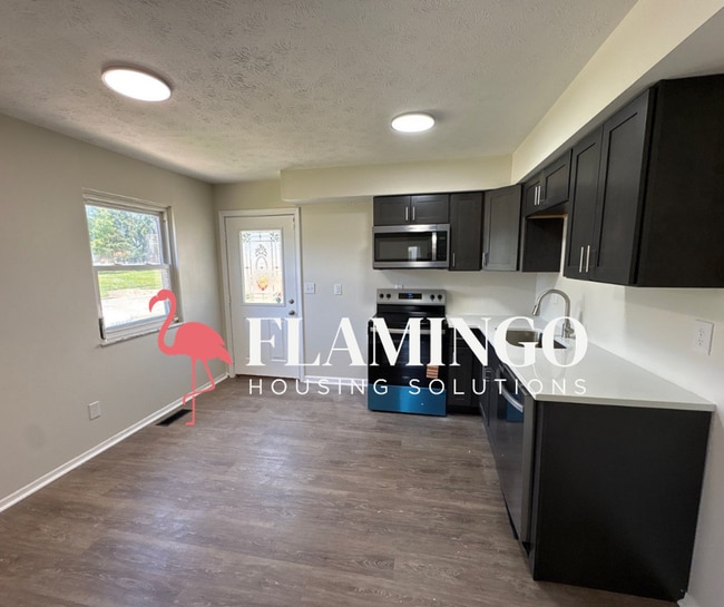 Building Photo - Spacious 4-Bedroom Home in Dayton’s Gem City!