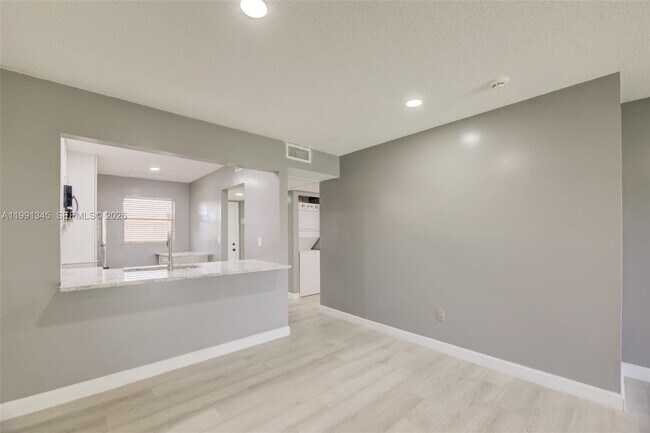 Building Photo - 851 NE 209th Terrace