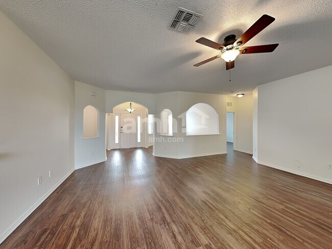 Building Photo - 3533 SW Viceroy St