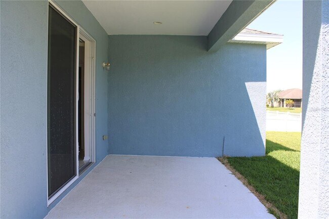 Building Photo - 5024 119th Terrace E
