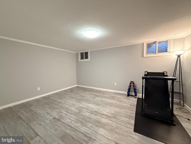 Building Photo - 14643 Keeneland Cir