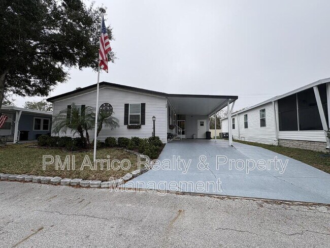 Building Photo - 712 Choo Choo Ln