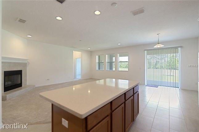 Building Photo - 3 br, 2 bath House - 4931 Wildwood Pointe Rd