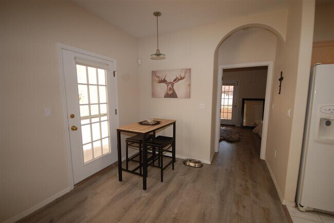 Building Photo - 2 Bedroom, 2 Bathroom Home near Montgomery...