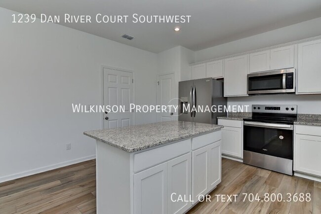 Building Photo - 1239 Dan River Ct SW