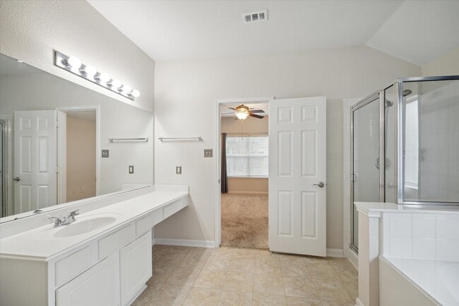 Building Photo - 21551 Elm Hurst Ln