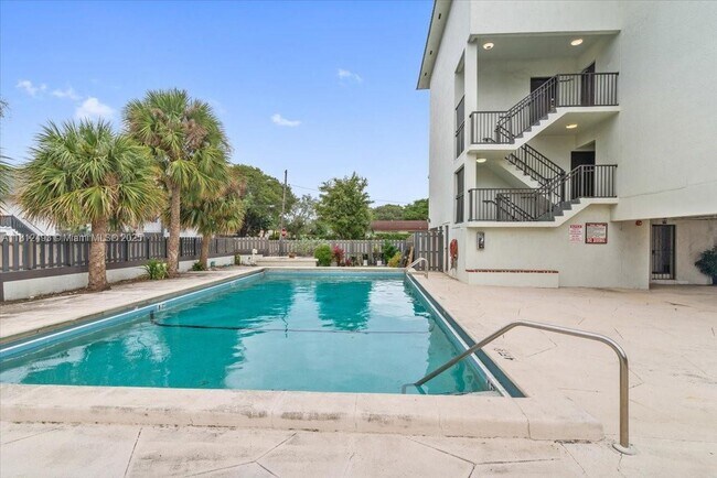Building Photo - 5731 NW 37th St