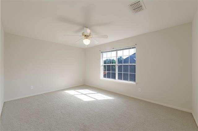 Building Photo - 3704 Roxbury Ln