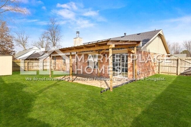 Building Photo - 4455 Chaparral Ln