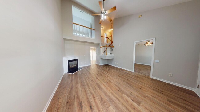 Building Photo - 10131 Ballyclare Ct