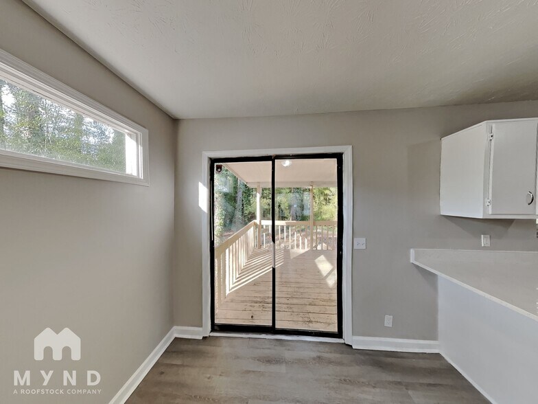 Building Photo - 5438 Brandon Ct