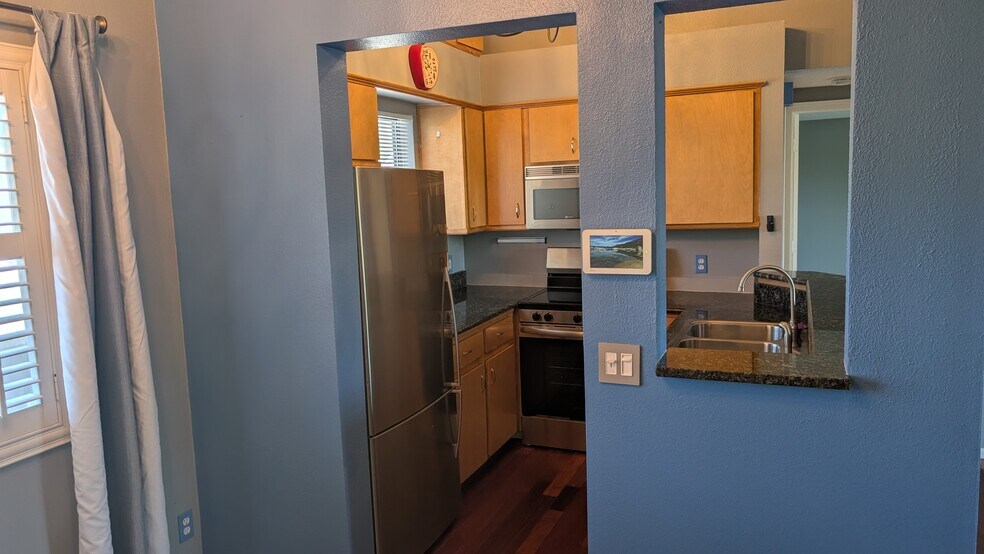 Building Photo - 5250 S Huron Way