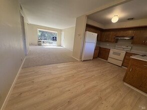 Building Photo - 1080 Los Gamos Rd