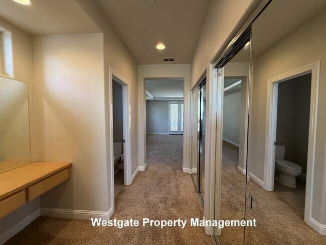 Building Photo - 1934 Catenacci Ct
