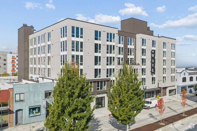 Building Photo - The Wave Apartments