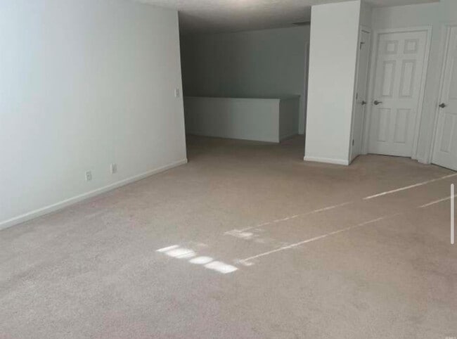 Building Photo - 3160 Trego Ct