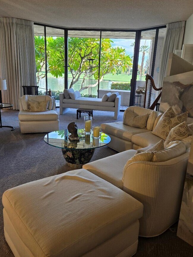 Building Photo - 910 Island Dr