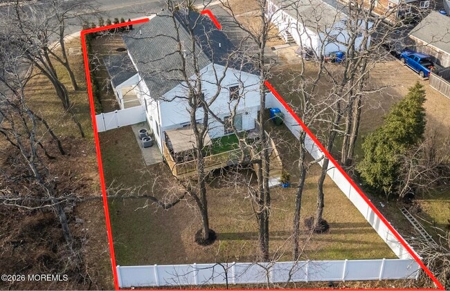 Building Photo - 133 Grant Ave