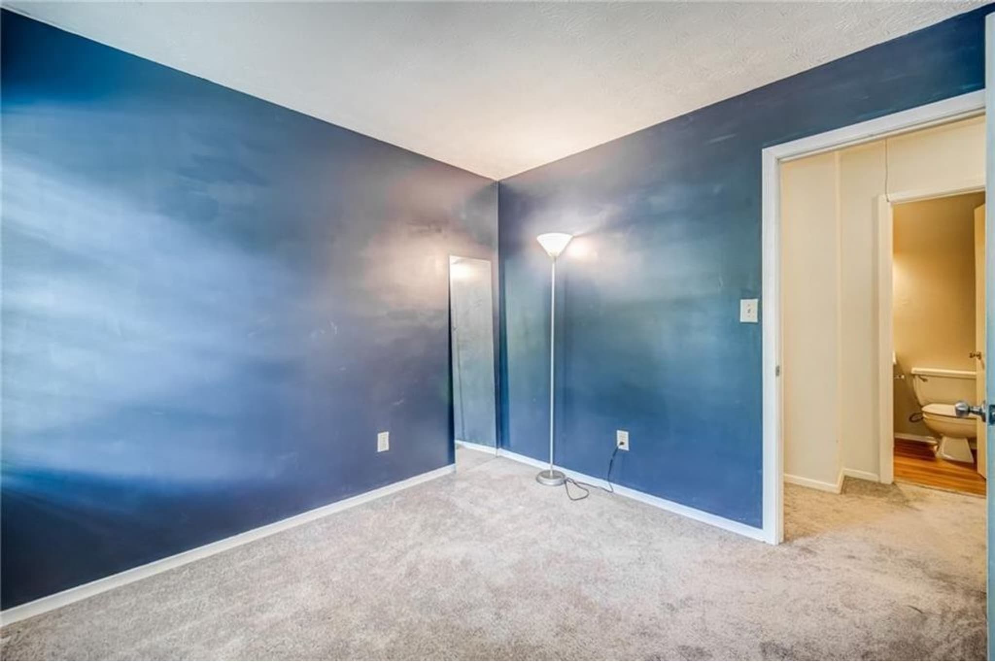 Building Photo - 10385 Rillridge Ct