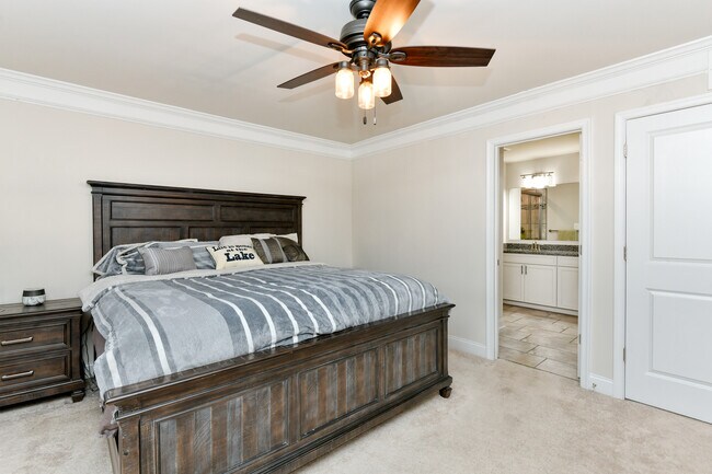 Master Bedroom - 36015 Auburn Way