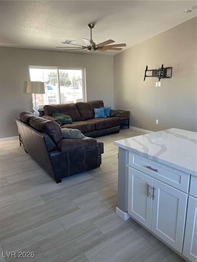 Building Photo - 1790 Appaloosa Ln