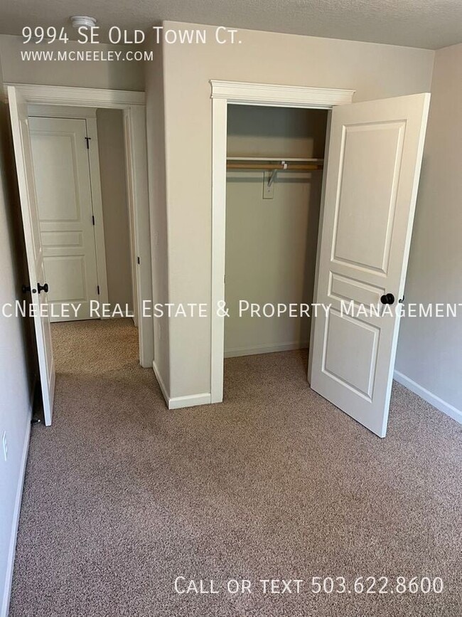 Building Photo - 9994 SE Old Town Ct
