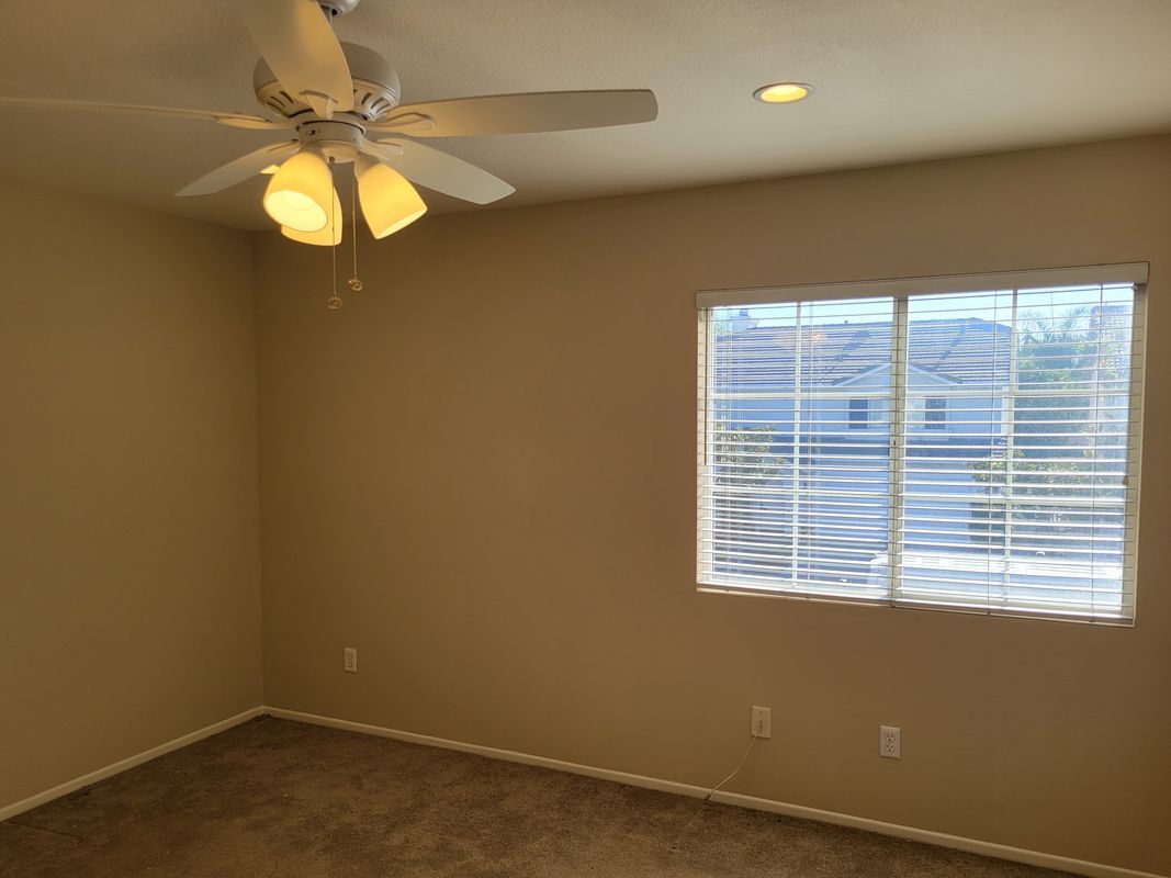 Building Photo - 29 Sorenson