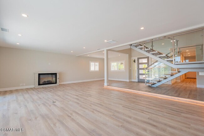 Building Photo - 3708 Capstan Cir